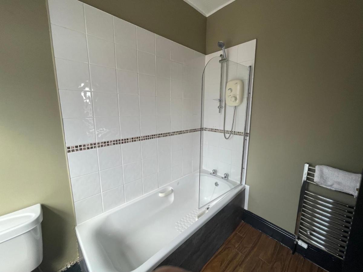 The Wrens Hotel Leeds  Bagian luar foto